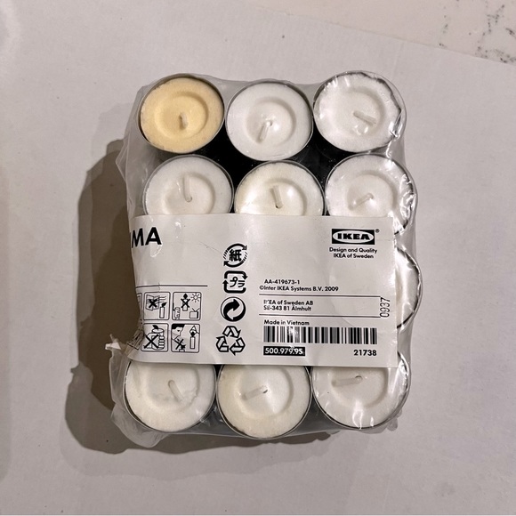 BRAND NEW SET OF 96 TEA LIGHTS - Picture 2 of 8